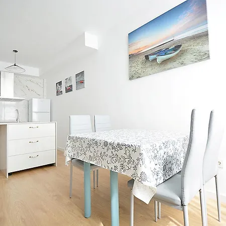 Centrico En فيلانويفا دي أروسا